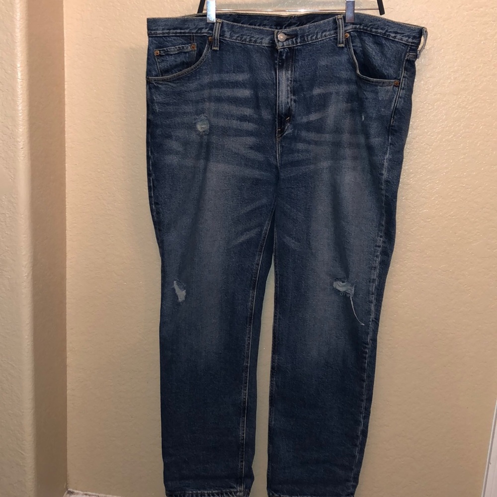 LEVI JEANS